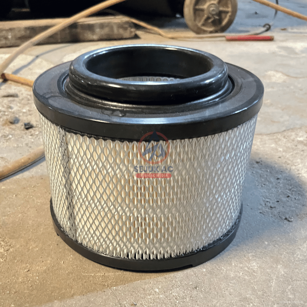 Filter Udara Mobil Kotor