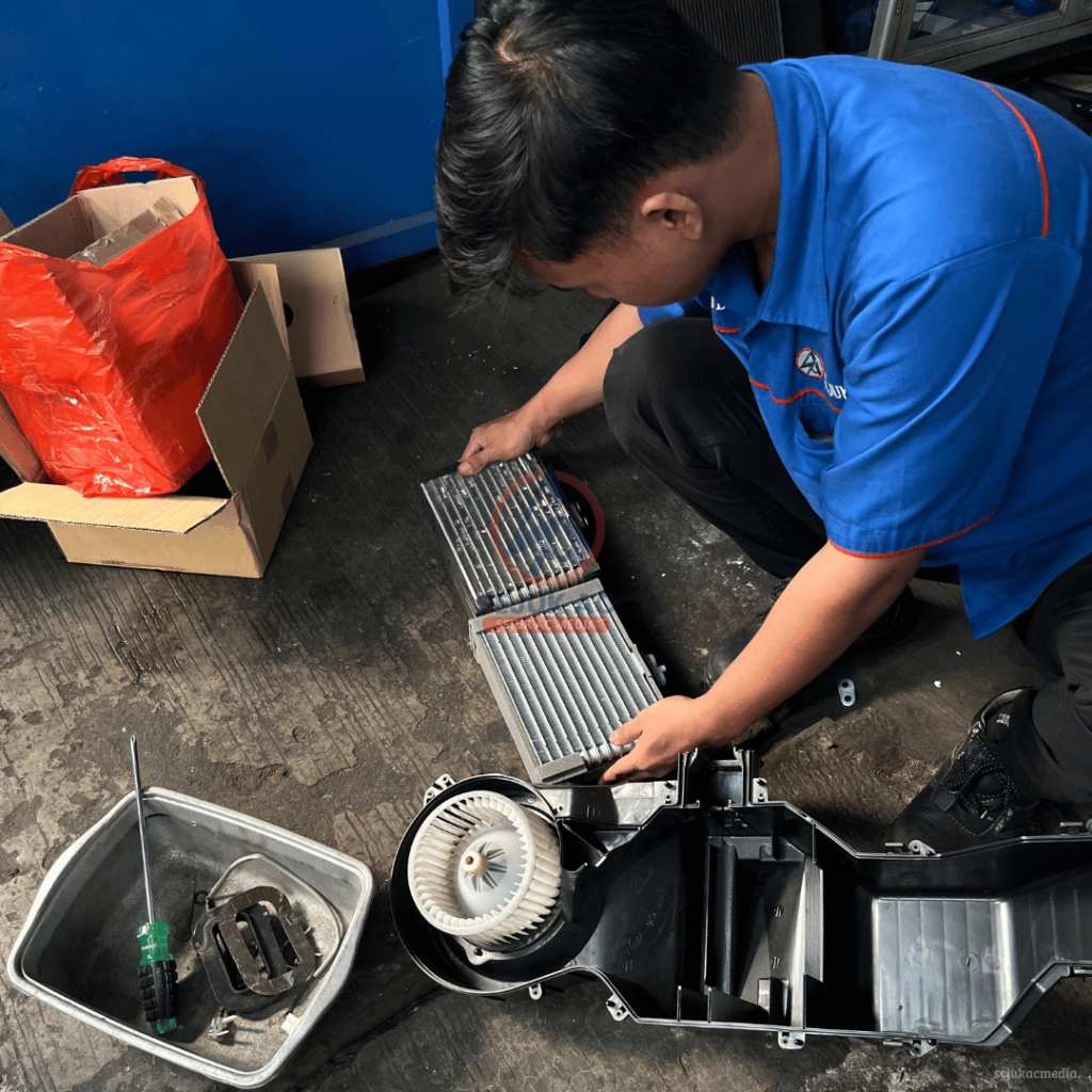 Tips agar Tidak Mabuk Perjalanan Mobil